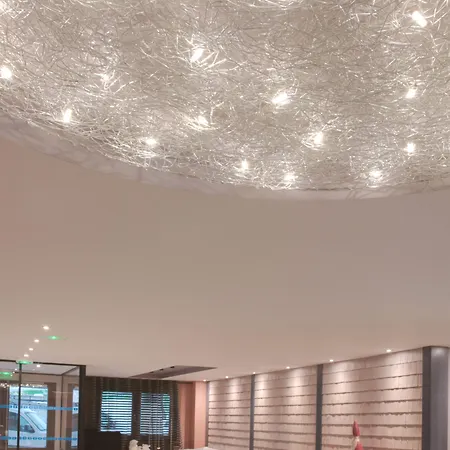 מלון דירות Montana Plein Sud 5*