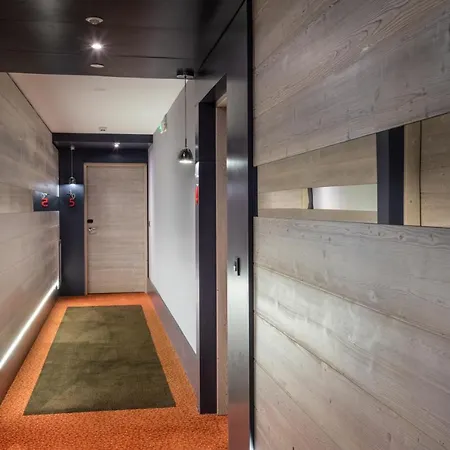 Montana Plein Sud Aparthotel Val Thorens