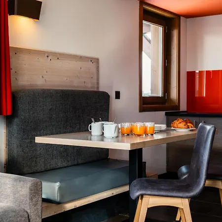 Montana Plein Sud 5* فال تورُن