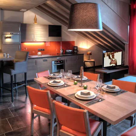 شقة فندقية Montana Plein Sud 5*